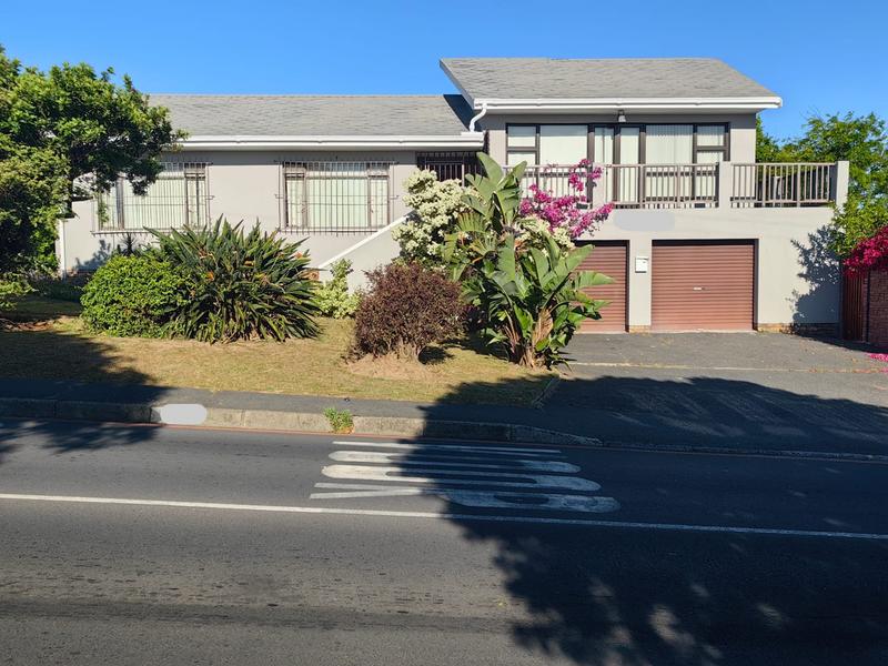 4 Bedroom Property for Sale in De Tijger Western Cape